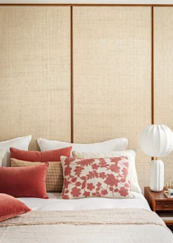 Sezane Les Tissus|Coussin Brodé -  Grand Modèle