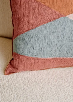 Sezane Les Tissus|Coussin Brodé -  Grand Modèle