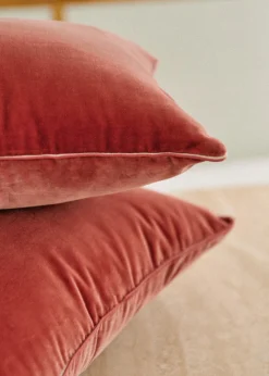 Sezane Les Tissus|Coussin Velours Édition -  Petit Modèle