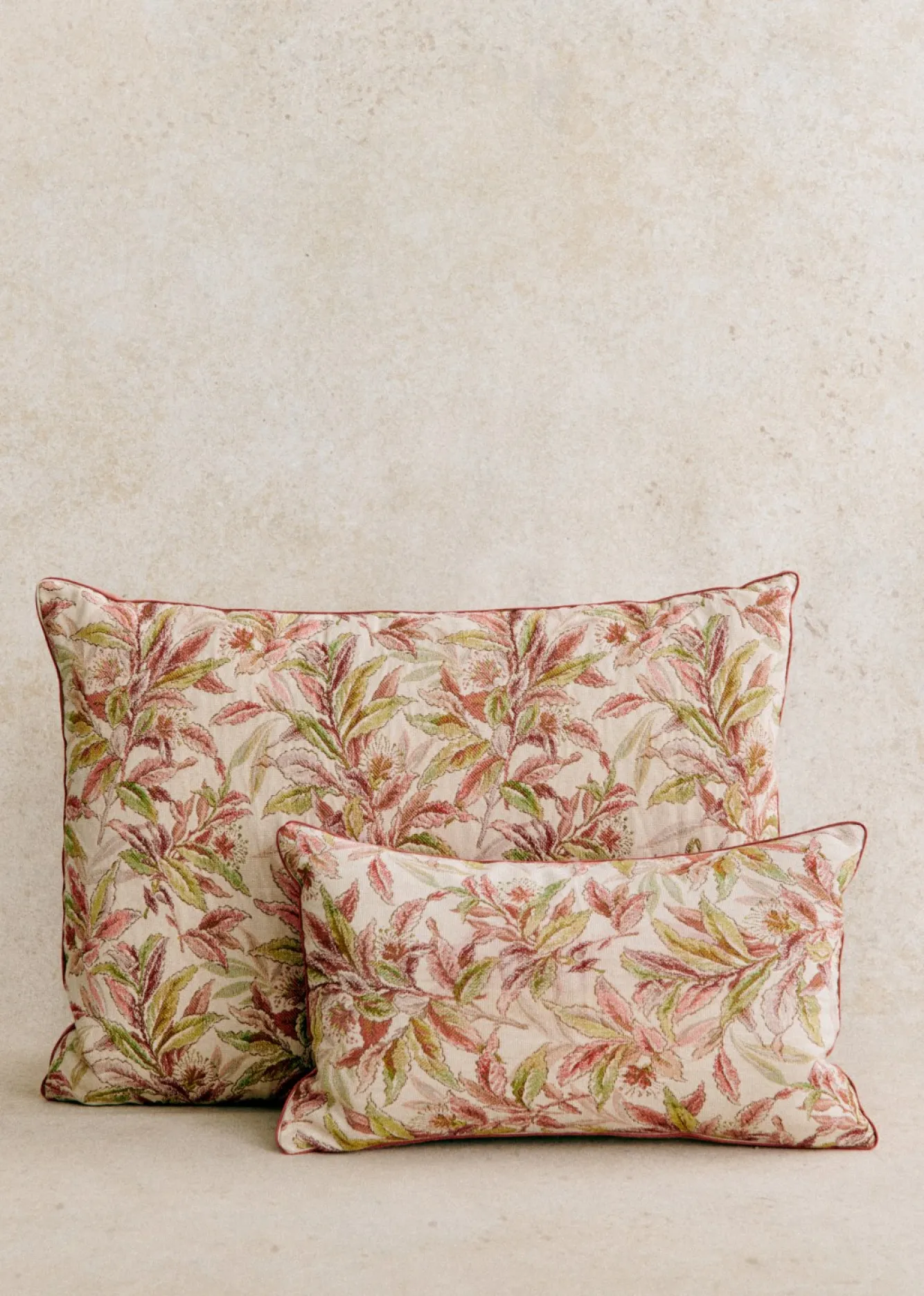 Sezane La Sélection Vintage|Les Tissus|Coussin Vintage - Petit Modèle