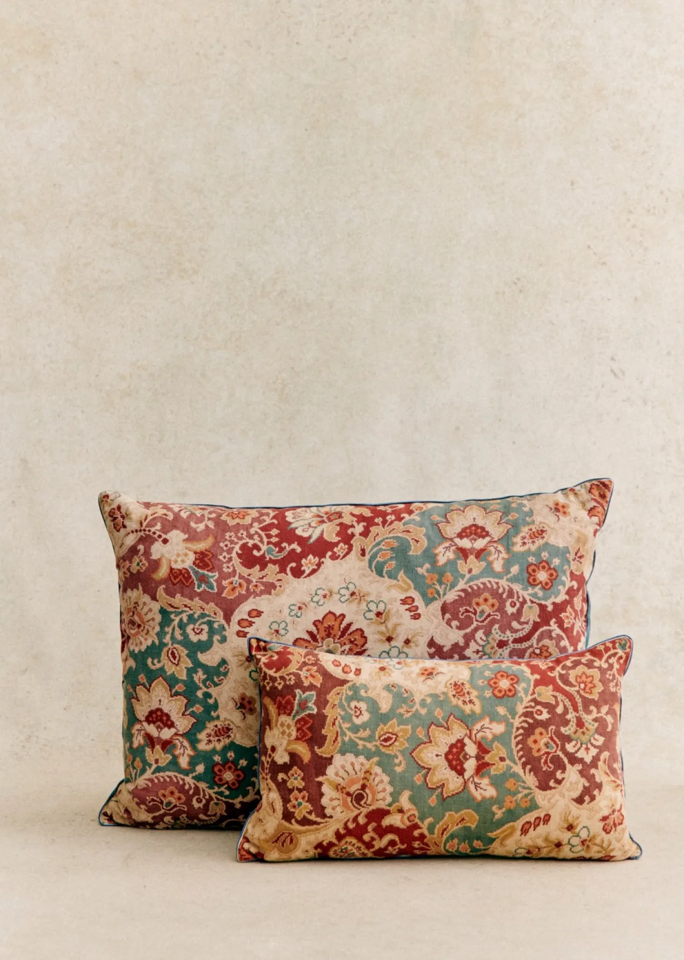 Sezane La Sélection Vintage|Les Tissus|Coussin Vintage - Petit Modèle