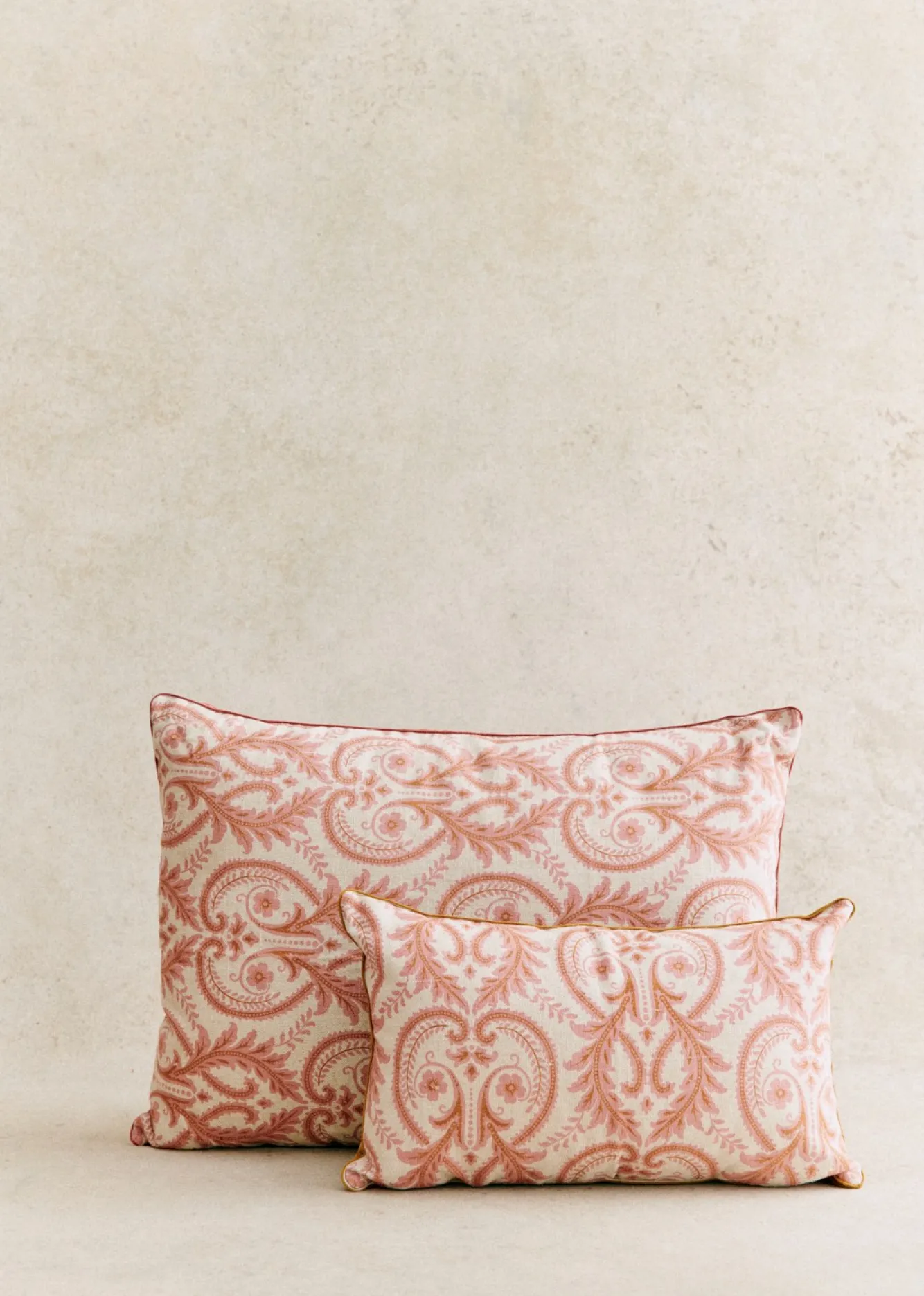 Sezane Les Tissus|Coussin Vintage - Petit Modèle