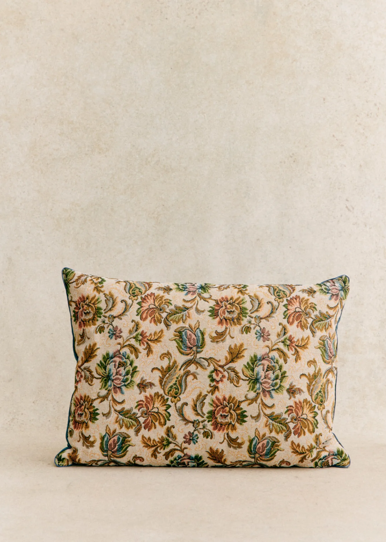 Sezane La Sélection Vintage|Les Tissus|Coussin Vintage - Très Grand Modèle