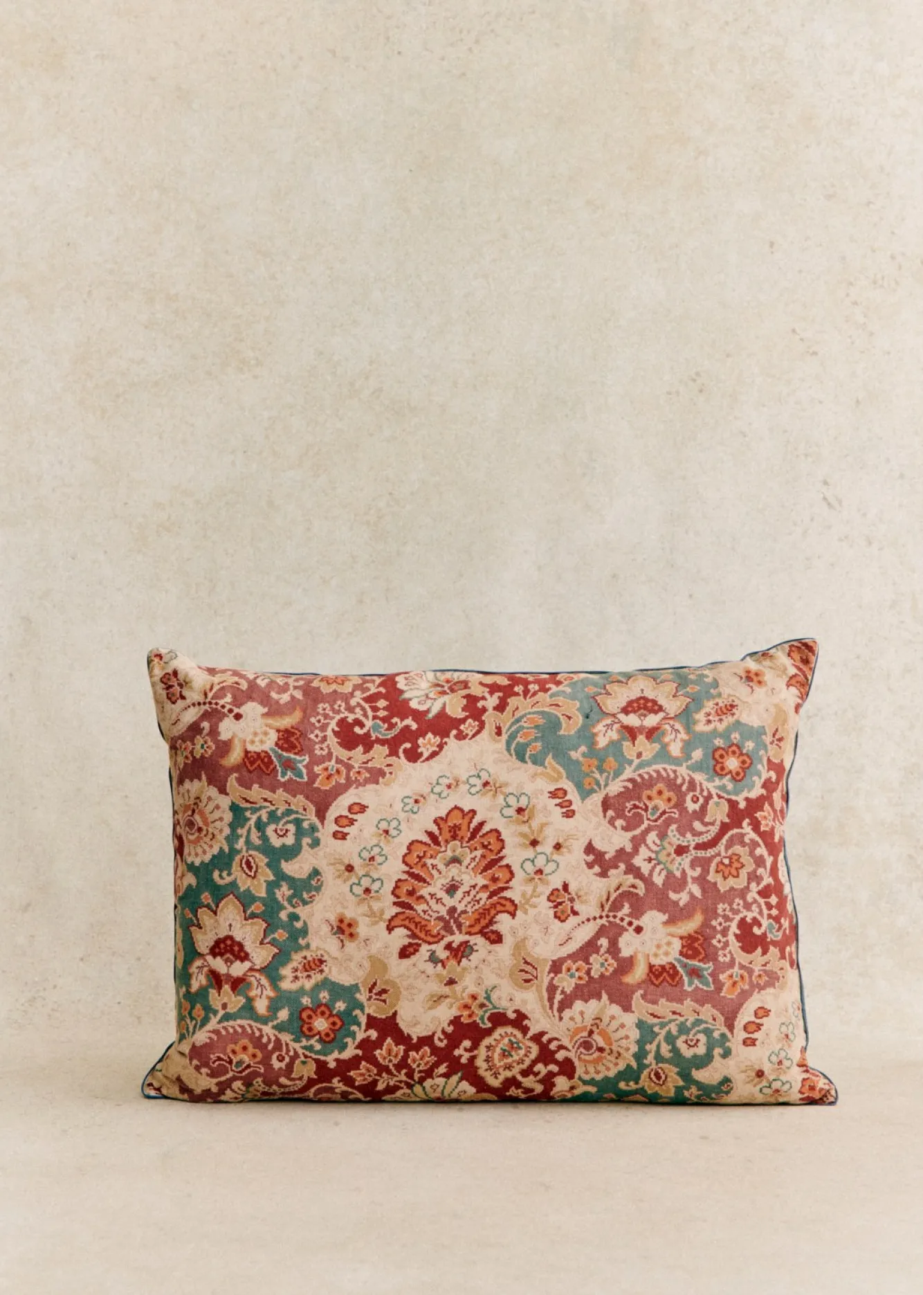 Sezane La Sélection Vintage|Les Tissus|Coussin Vintage - Très Grand Modèle